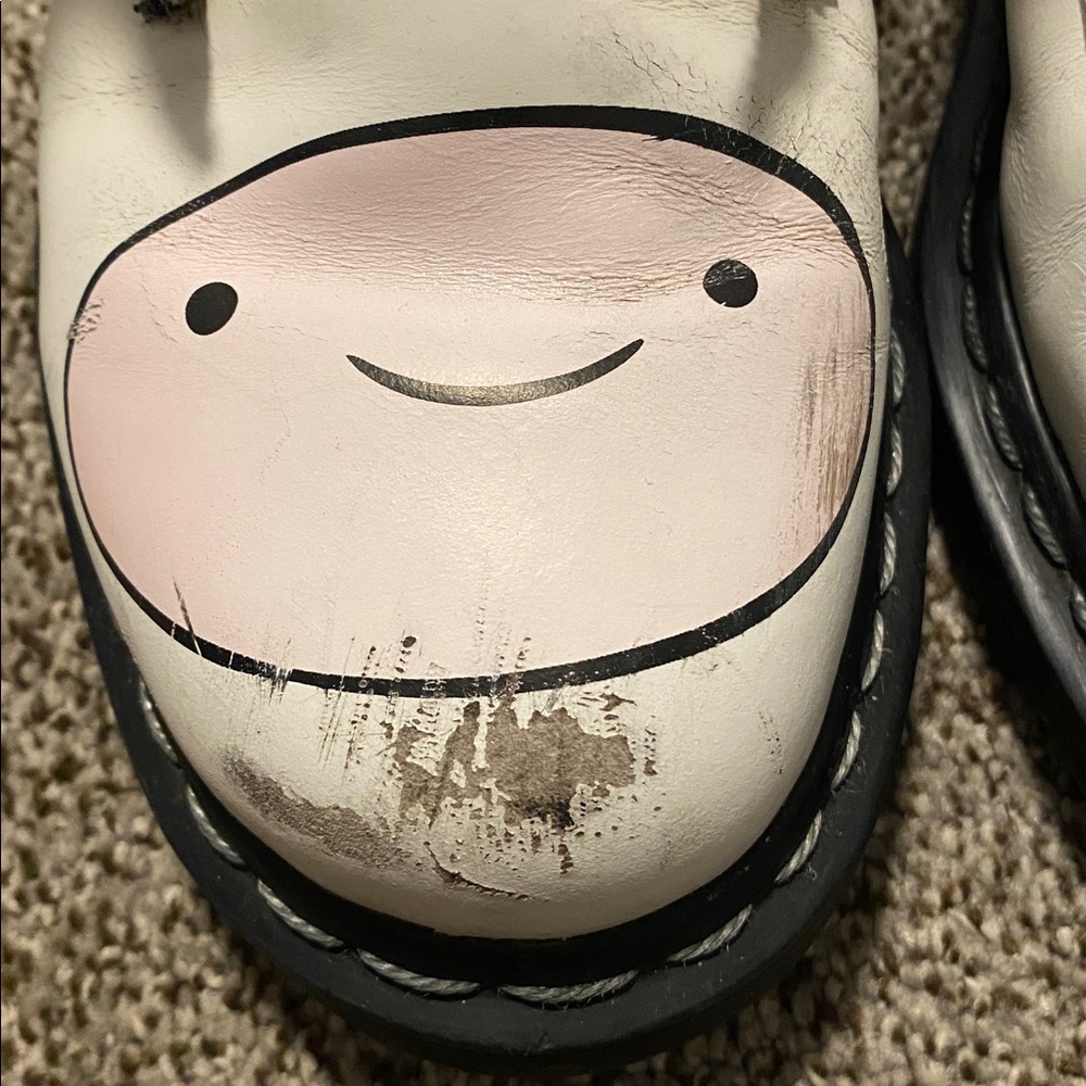 Dr. Martens Cartoon Network White Boots with Black Trim - Picture 3 of 17